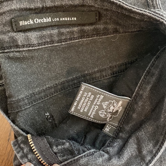 Black Orchid Jeans - Picture 2 of 3